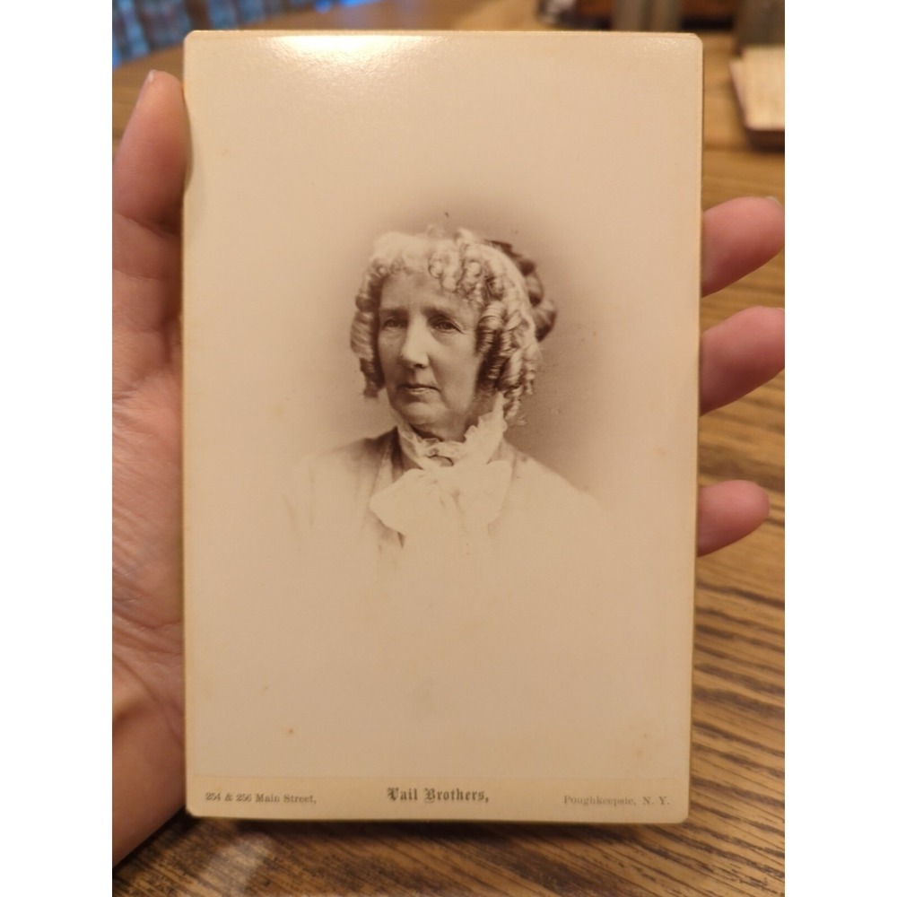 Antique Cabinet Card Lady Woman Photo Victorian Portrait Poughkeepsie New York